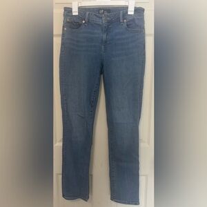 Gap Women’s Classic Straight Jean👖Size 8/29L.